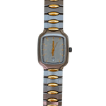 Junghans Damenuhr Titan Ref. 044/2302.4, ca. 2000, Frontansicht mit hellem Zifferblatt und Titan-Gliederarmband